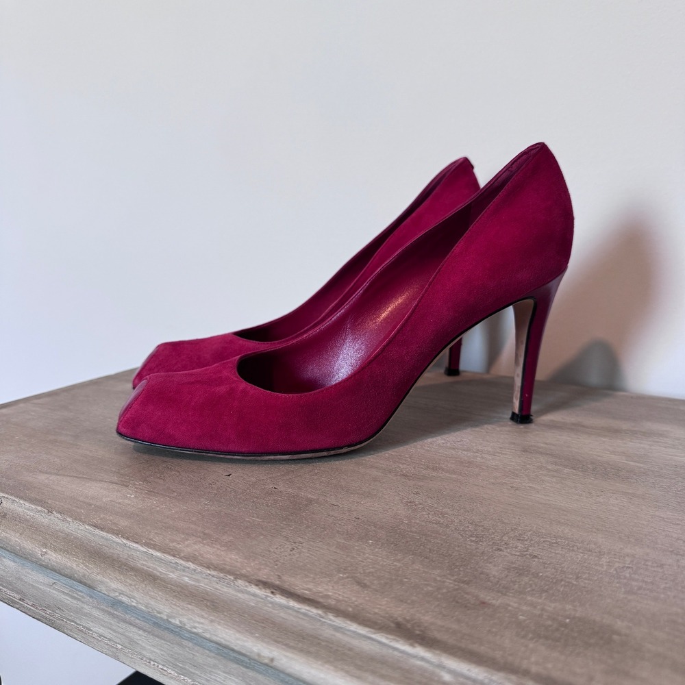 Rene Caovilla Venezia Fuchsia Pink Suede Square Peep Toe Stiletto Pumps Heels